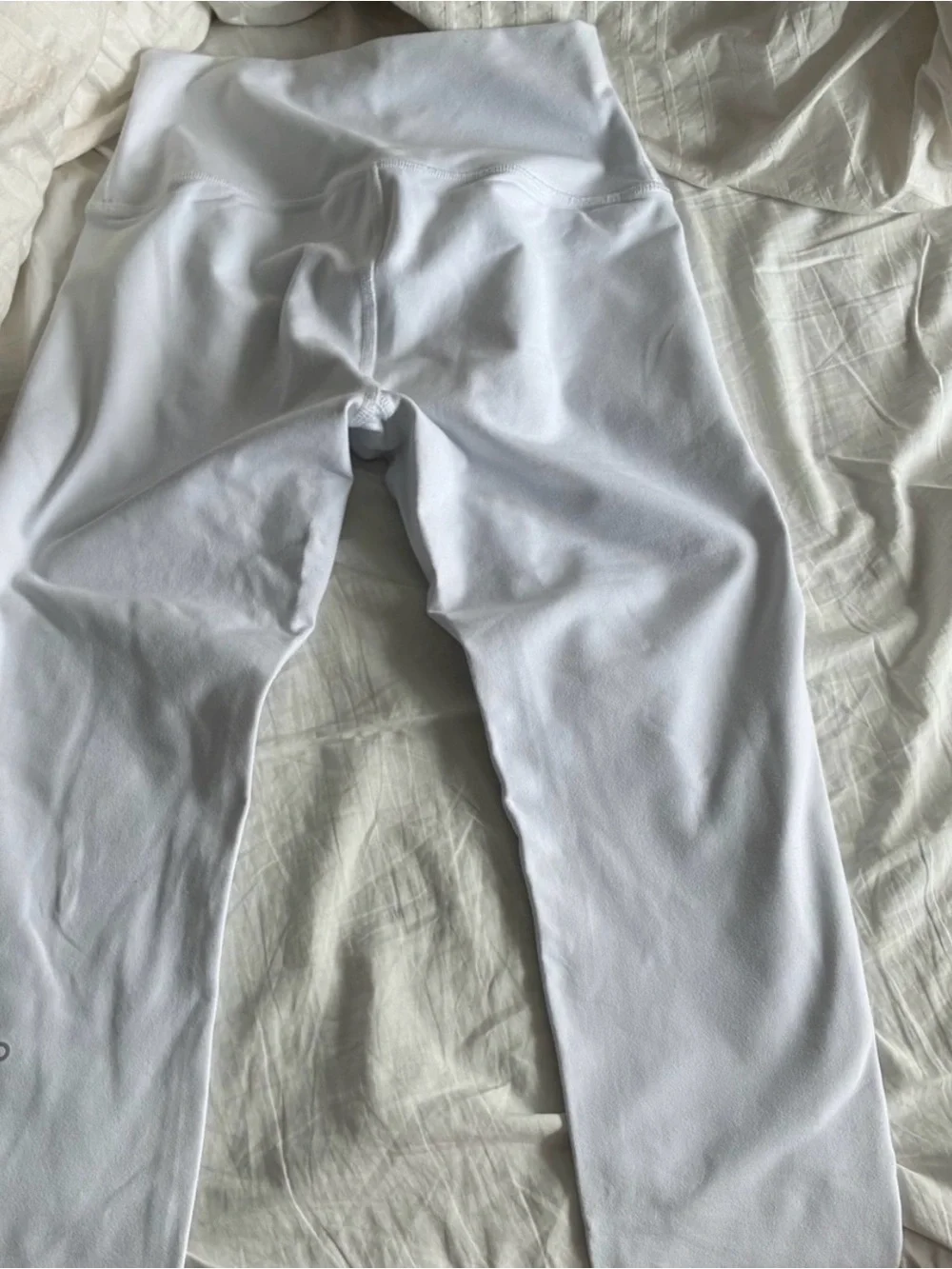 Alo Yoga High-Waist Regular Leggings — Size S